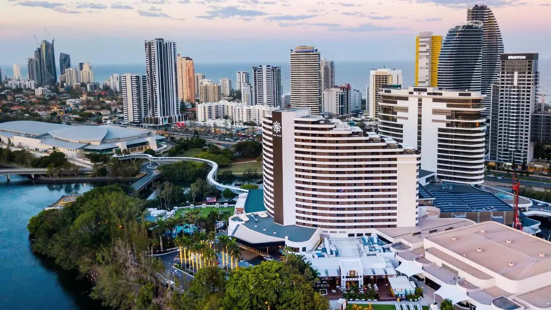 Skyline 1B Oceanview Apt Gold Coast
