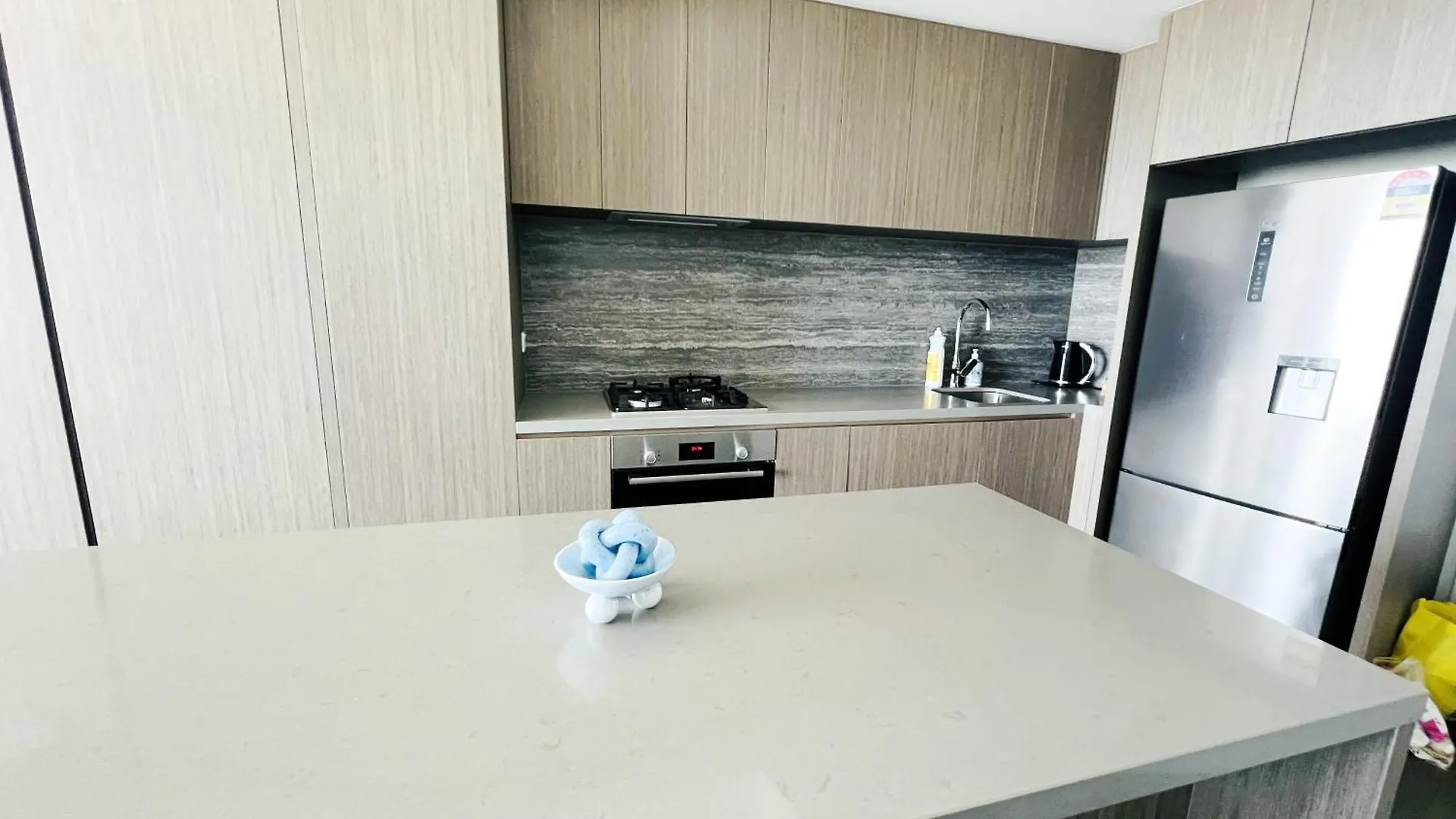 Skyline 1B Oceanview Apt Gold Coast Apartment